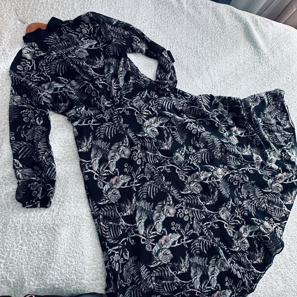 Banana Republic Maxi Dress - size 10 - NWT - Picture 9 of 11